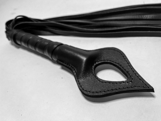 Черная кожаная плеть  Пиковая Дама  - 60 см. - БДСМ Арсенал - купить с доставкой в Новочеркасске