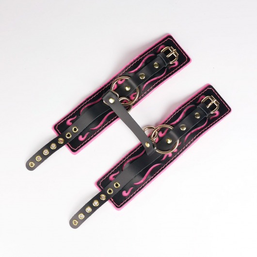 Черные кожаные оковы с розовой строчкой - Crazy Handmade - купить с доставкой в Новочеркасске